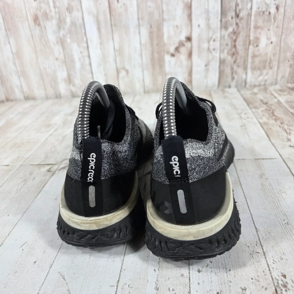 Nike Epic React Flyknit 2 Black Grey Running Shoes AQ0070-011 Womens 6